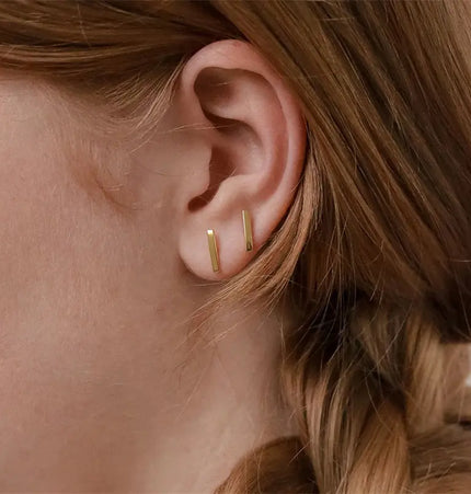 Minimalist Stainless Steel Stud Earrings – Wholesale Women’s Jewelry null