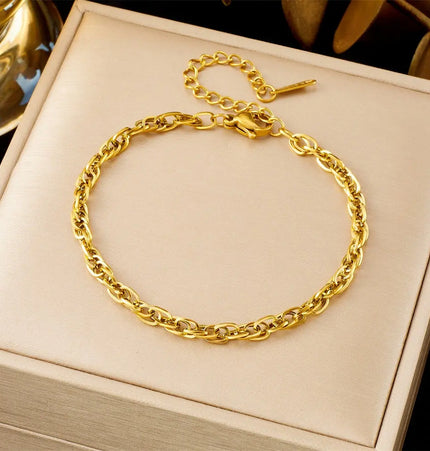 All-Matching Gold Fashion Bracelet – Titanium Steel Wholesale Jewelry null