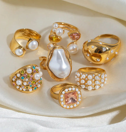 Pearl Statement Ring – Gold Plated Stainless Steel null