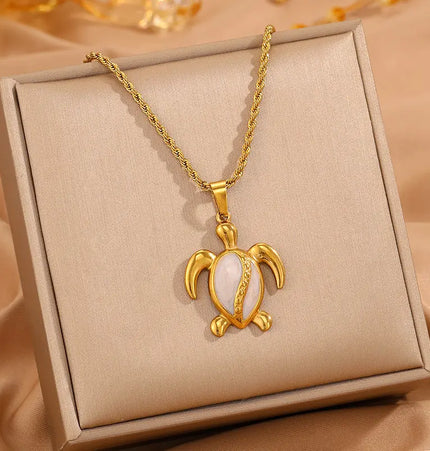 Geometric Ocean Wave Pendant Necklace | Minimalist Wholesale Jewelry null