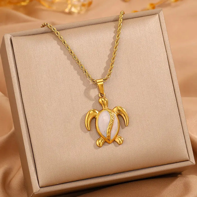 Geometric Ocean Wave Pendant Necklace | Minimalist Wholesale Jewelry null