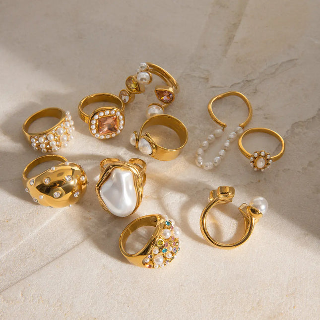 Pearl Statement Ring – Gold Plated Stainless Steel null