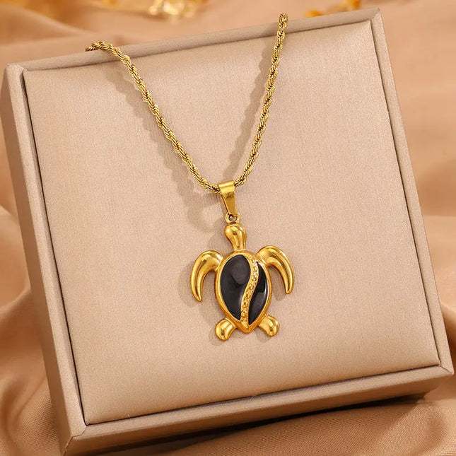 Geometric Ocean Wave Pendant Necklace | Minimalist Wholesale Jewelry null