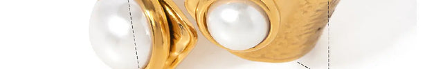 Pearl Statement Ring – Gold Plated Stainless Steel null