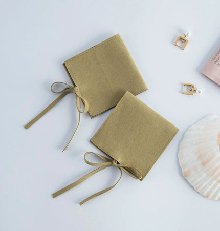 Jewelry Necklace Flannel Bag Watch Packaging null