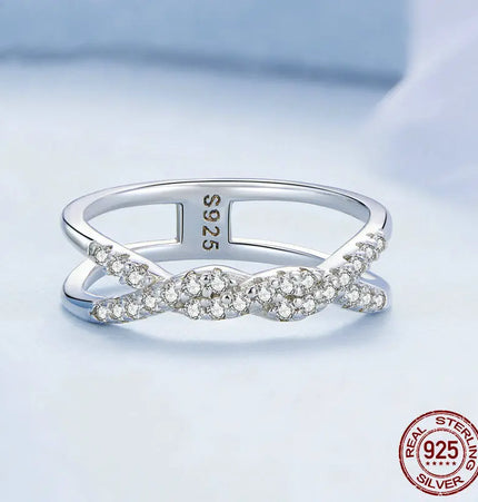 Original Plating White Gold Twisted Zircon Ring null