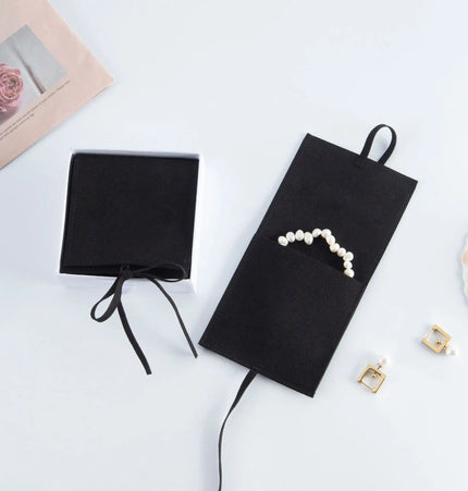 Jewelry Necklace Flannel Bag Watch Packaging null