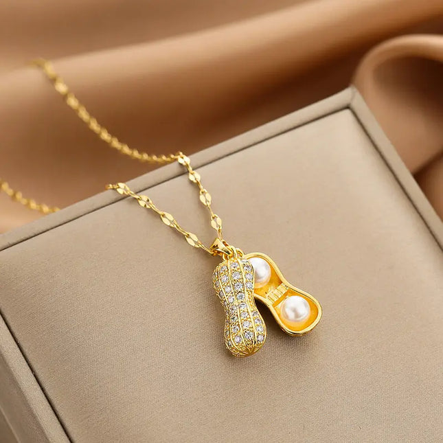 Gold Luxurious Diamond-studded Titanium Steel Necklace Women's Fashion Jewelry Europe Wholesale
