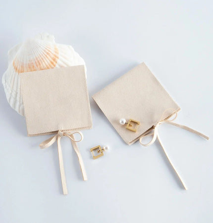 Jewelry Necklace Flannel Bag Watch Packaging null