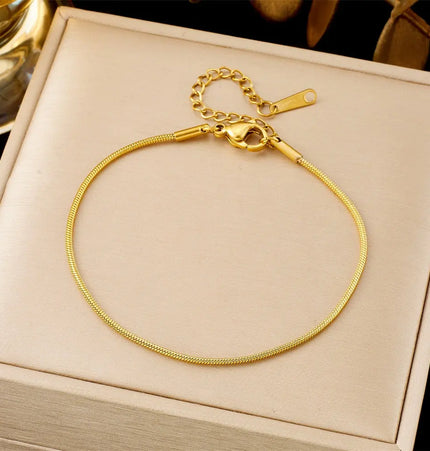 All-Matching Gold Fashion Bracelet – Titanium Steel Wholesale Jewelry null