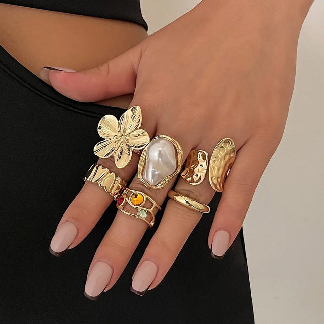French Court-Style Vintage Gold Ring Set – Adjustable Rings null