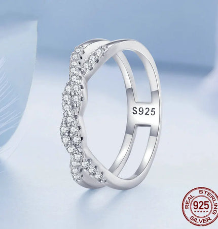 Original Plating White Gold Twisted Zircon Ring null