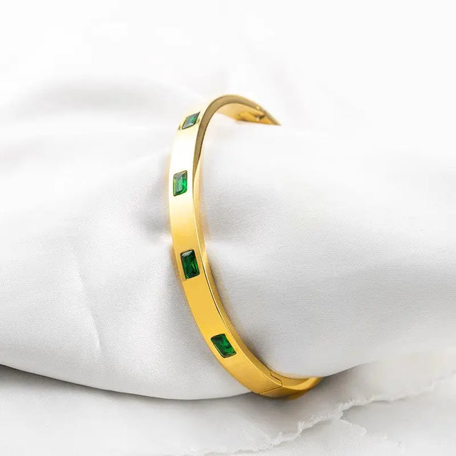 Stainless Steel Bangle Bracelet with Inlaid Green Stones – Non-Tarnish Finish null