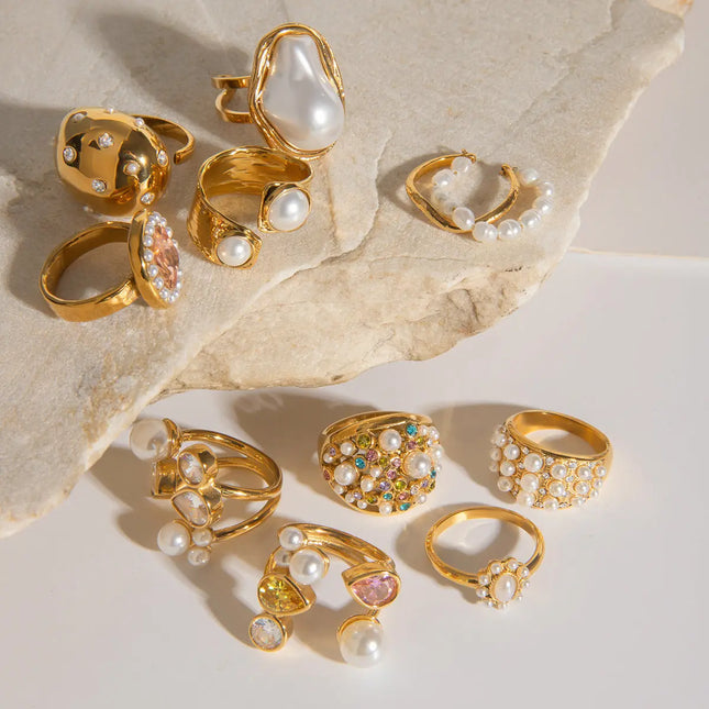 Pearl Statement Ring – Gold Plated Stainless Steel null