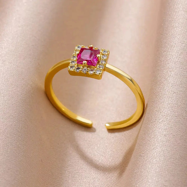 Mild Luxury Retro 18K Gold Plated Emerald Love Ring null