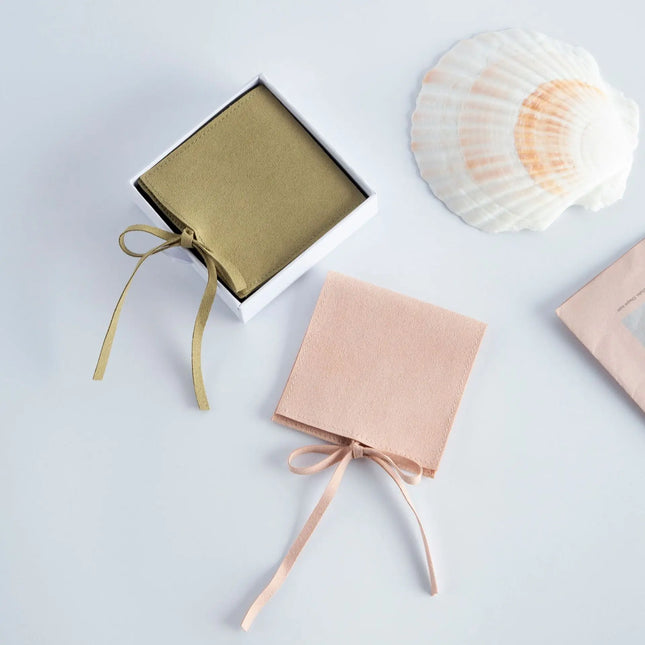 Jewelry Necklace Flannel Bag Watch Packaging null